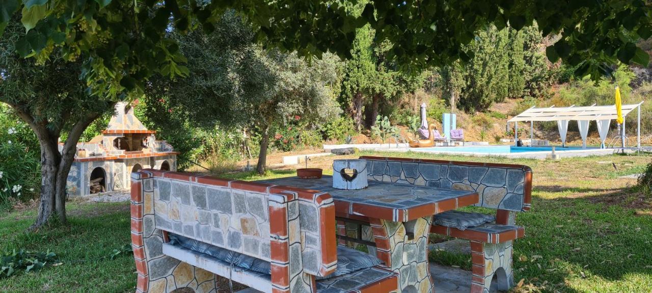 Greco Paradise Suites - Adult Only Nea Skioni Esterno foto